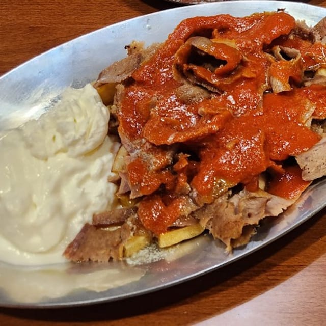 Iskender Kebab Special.